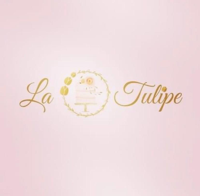 La Tulipe Cake